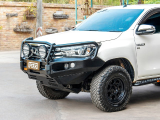 BULLBAR TOYOTA HILUX 2015-2018