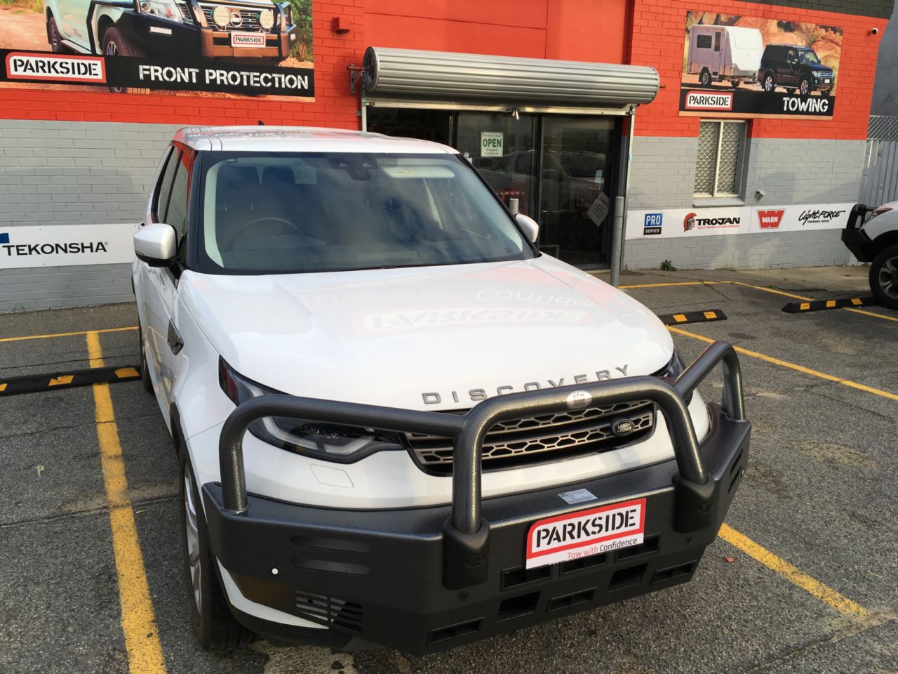 land rover discovery 5 bull bar