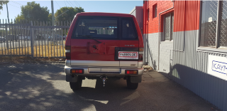 UC42 HOLDEN JACKAROO FULL REAR